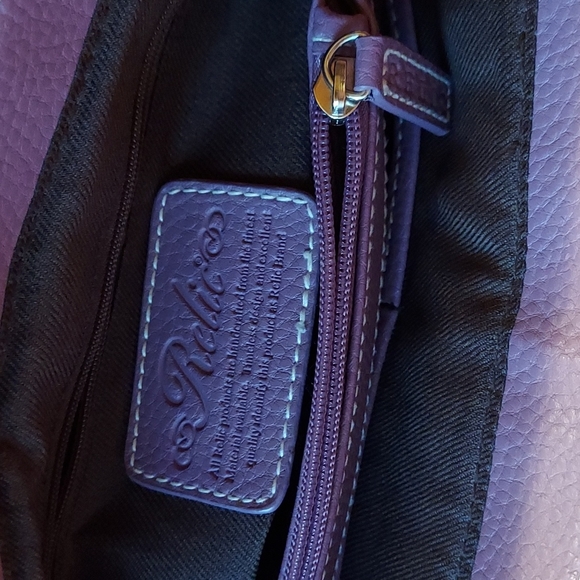 Relic Lavender Purse with Plenty of Pockets & Inserts/GC/Light Wear. - Picture 8 of 10